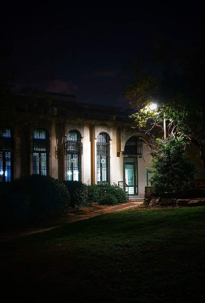 Photograph by Ron levi