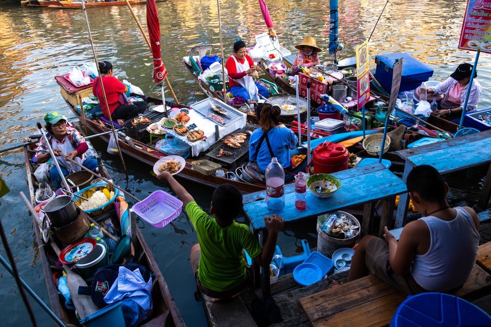 Photograph by Sukrich Nutchanatcharoensuk