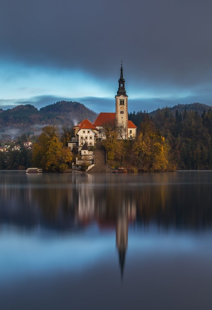 Золотая осень на озере Блед