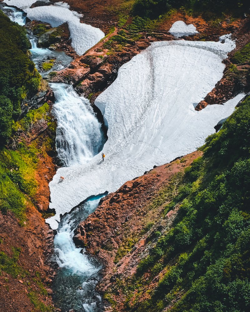 Photograph by Maksim Dyatlovskiy