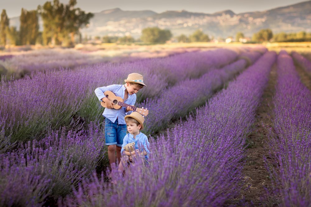 Photograph by Yulia Laterza