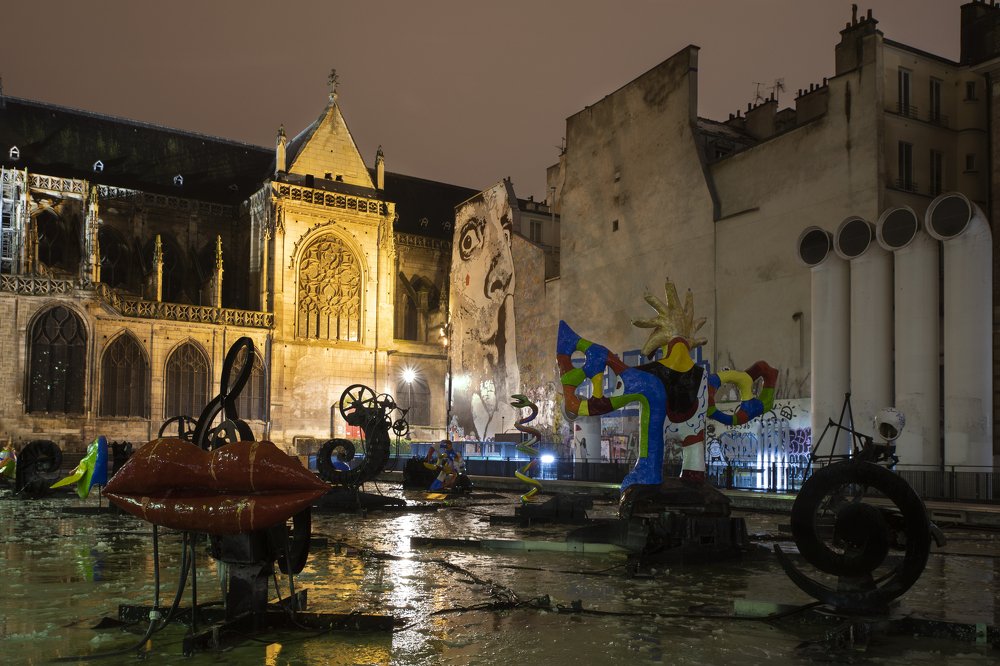 Photograph by SI SABER LOTFI