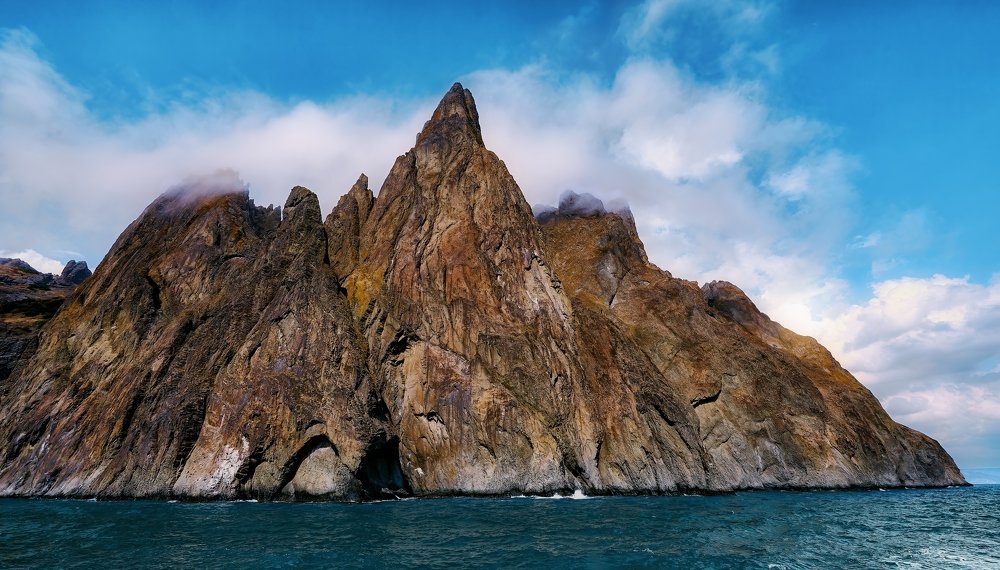 Морская прогулка вдоль Кара-Дага.