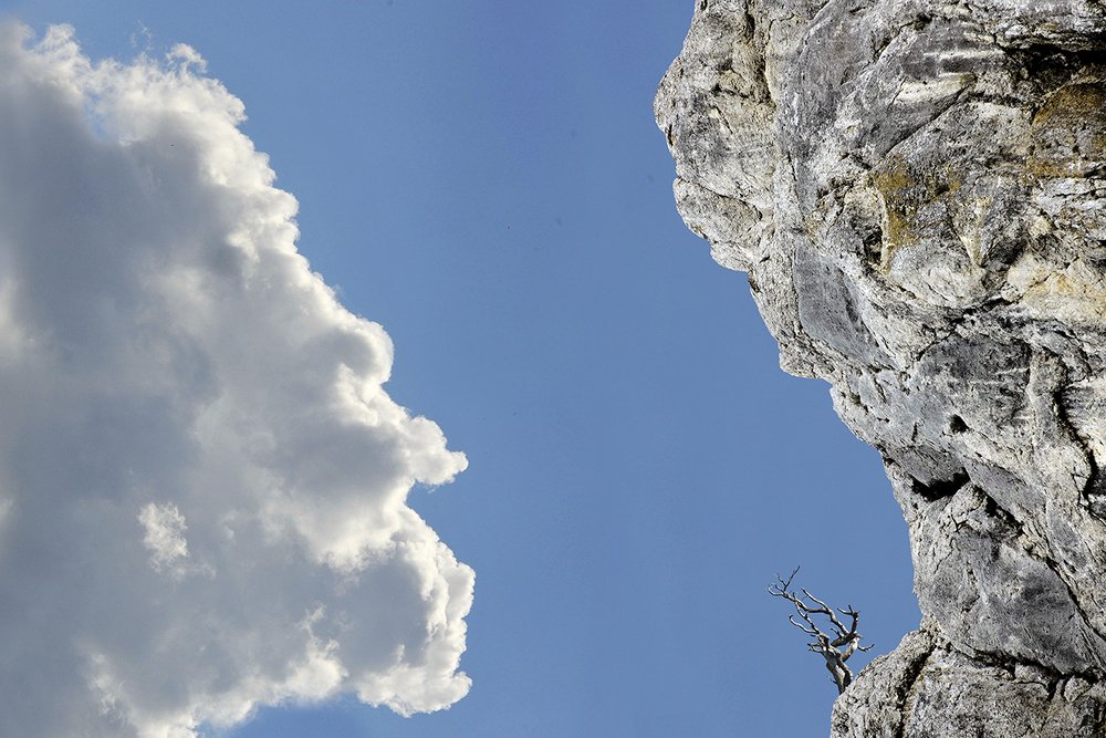 СТОЛКНОВЕНИЕ