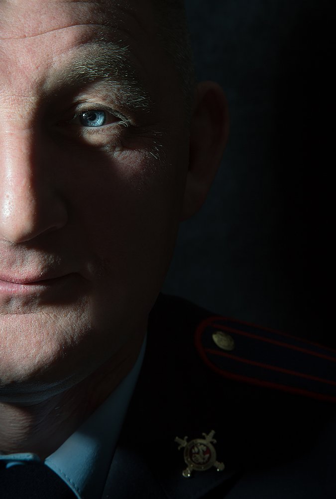 Левая половина