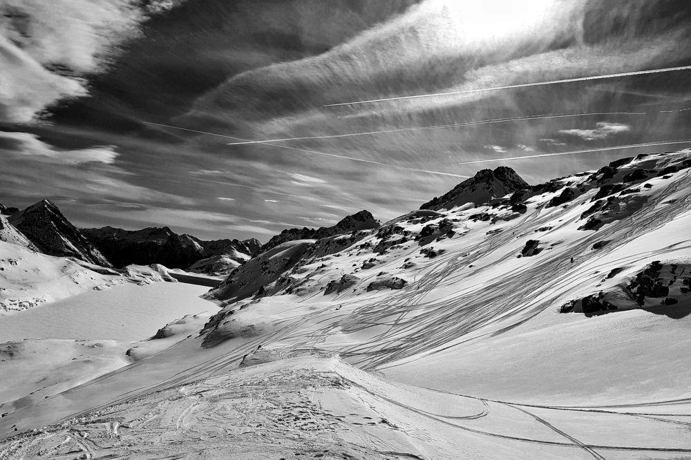 Photograph by Marcin Sokolowski - maarew