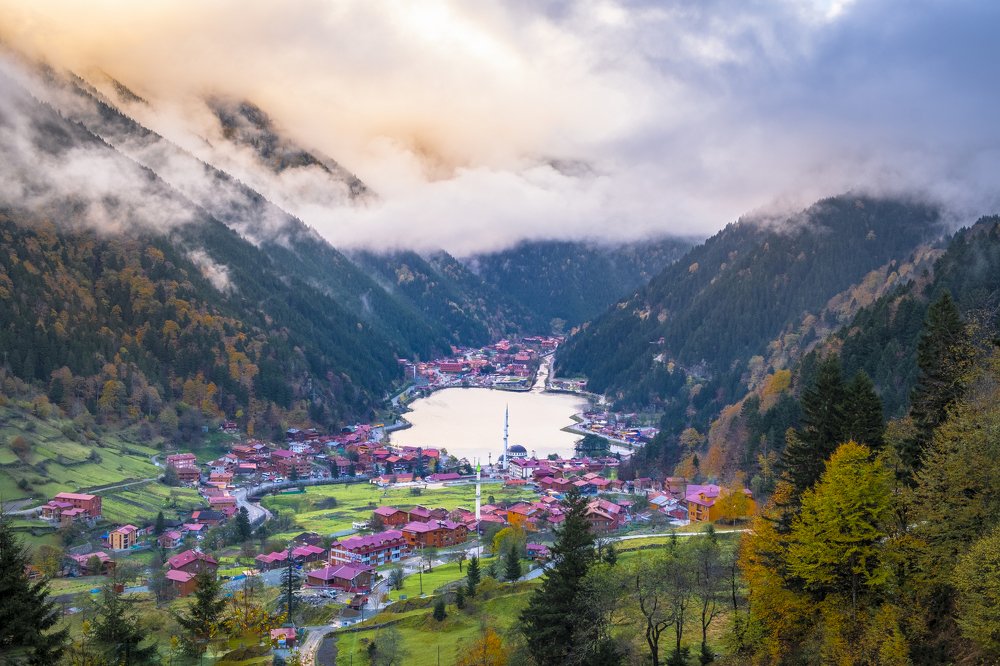 Gorgeous scenery of the mountain