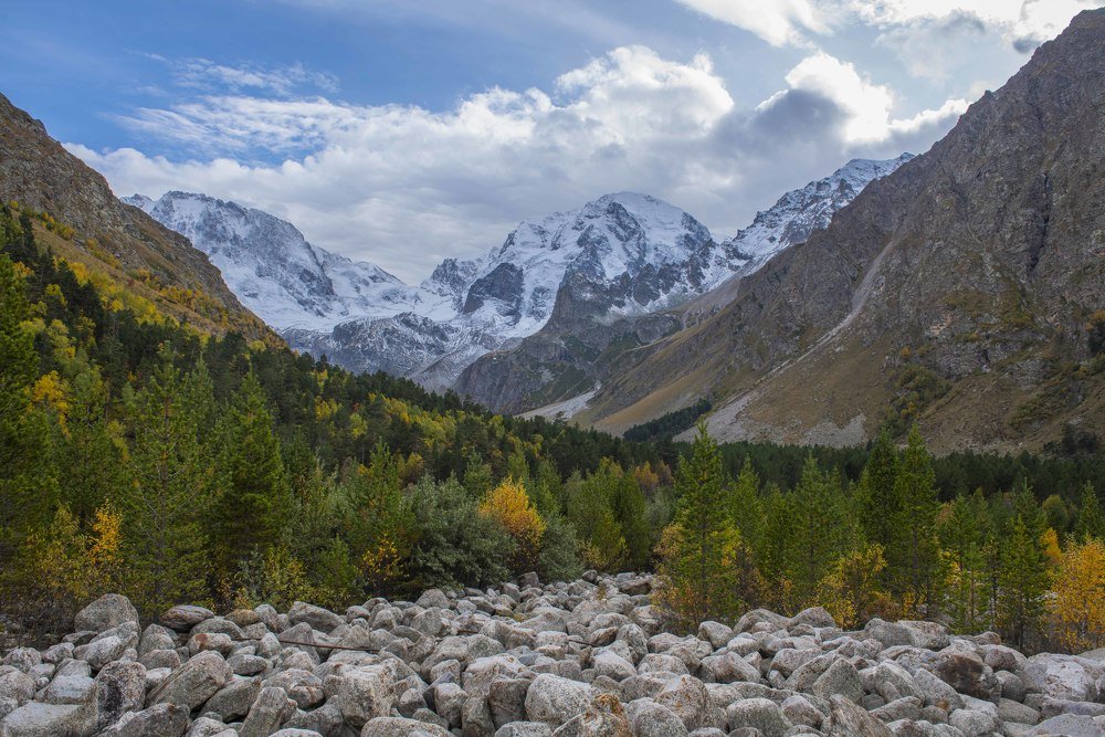 Улу-Тау, ущелье Адыр-Су