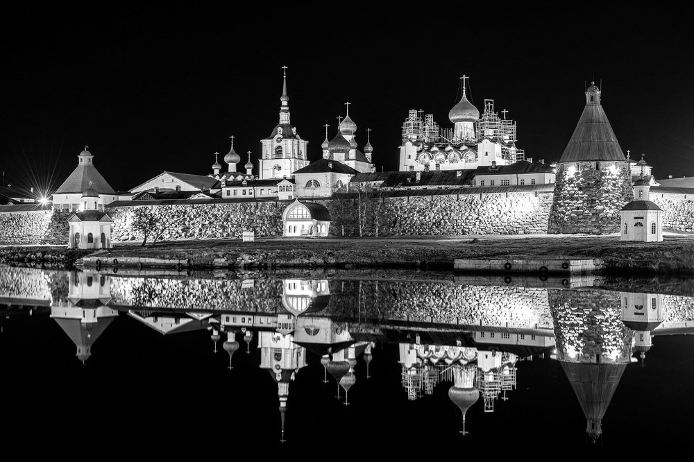 Тихая ночь.