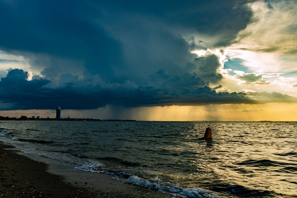 Photograph by Homayoun Hakimzadeh