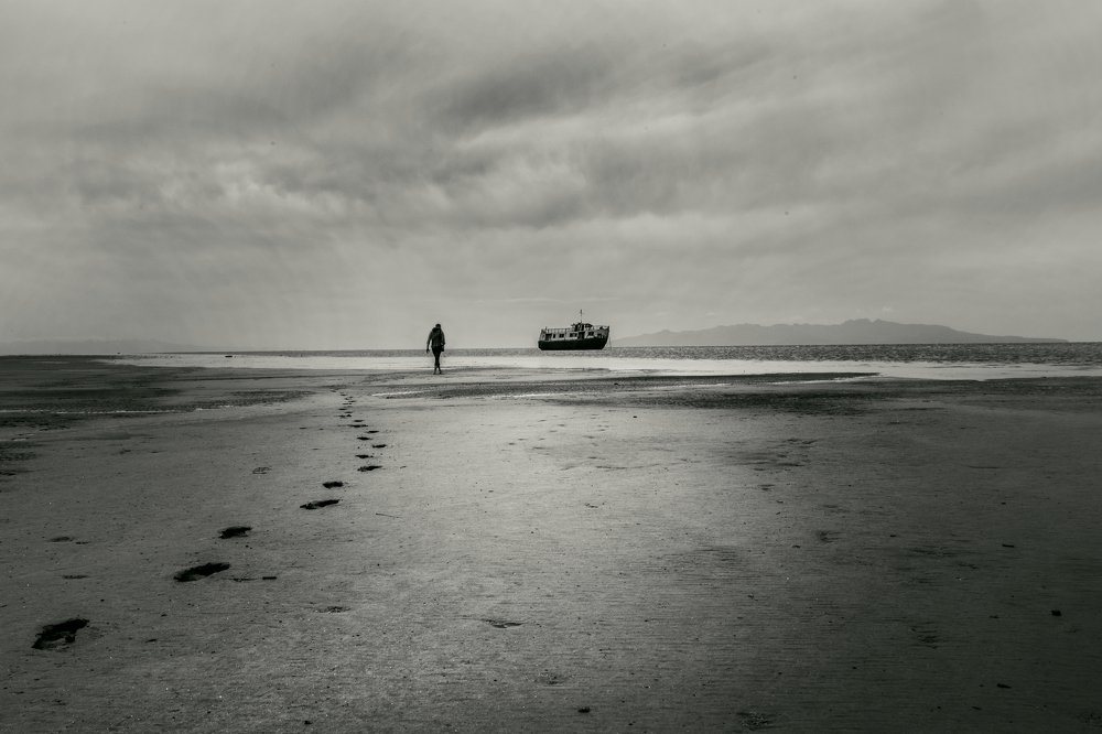 Photograph by abdolmoeed (hiwa) Maroufi