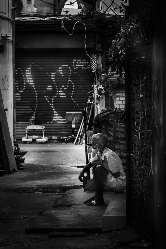 Photograph by Manu Echeverria