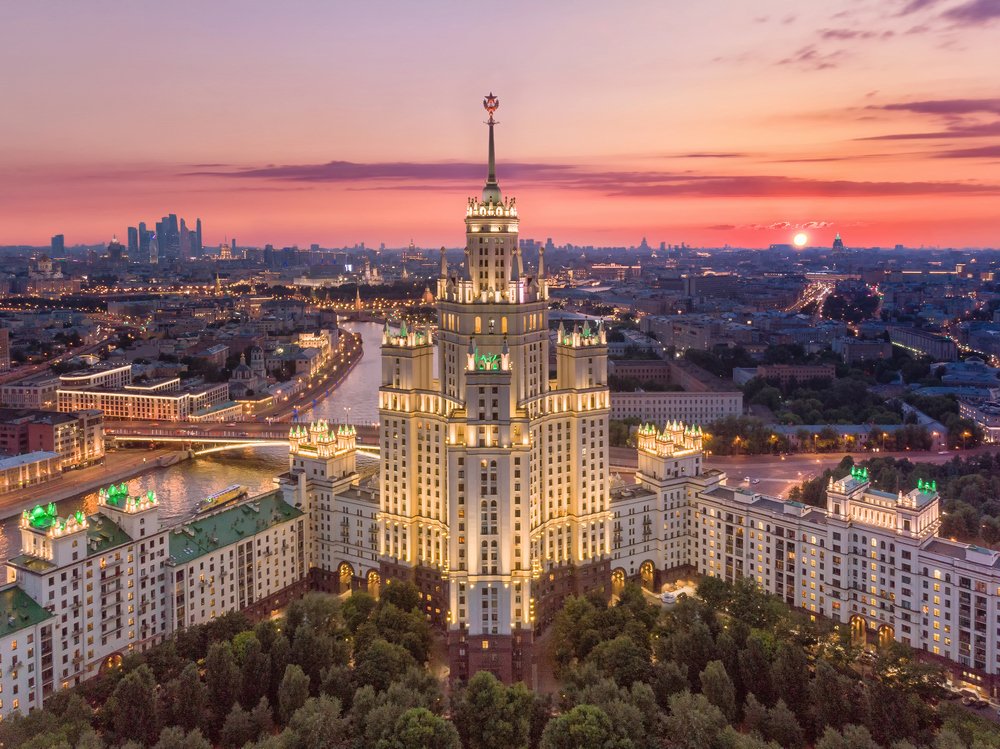 Дом на Котельнической набережной