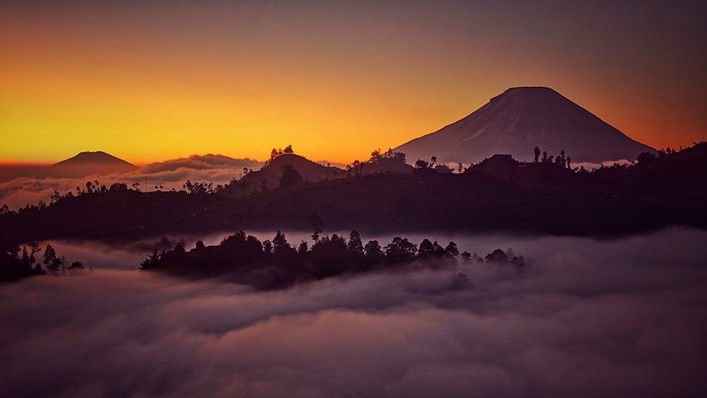 Country Above The Clouds