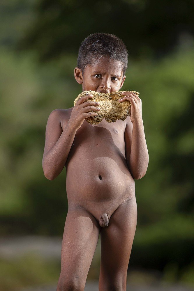 Photograph by  GW ANUJA LAVAN SOMARATHNE SILVA