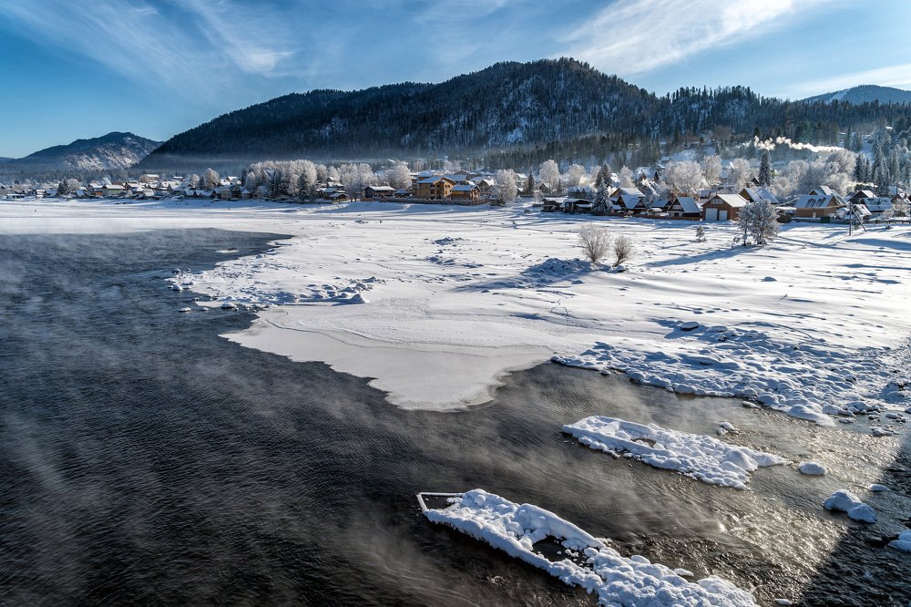 Мороз и солнце- день чудесный!  Река Бия.