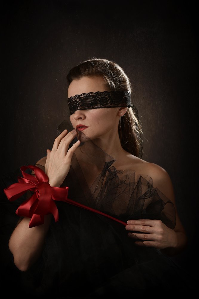 Не вижу, не слышу, не говорю