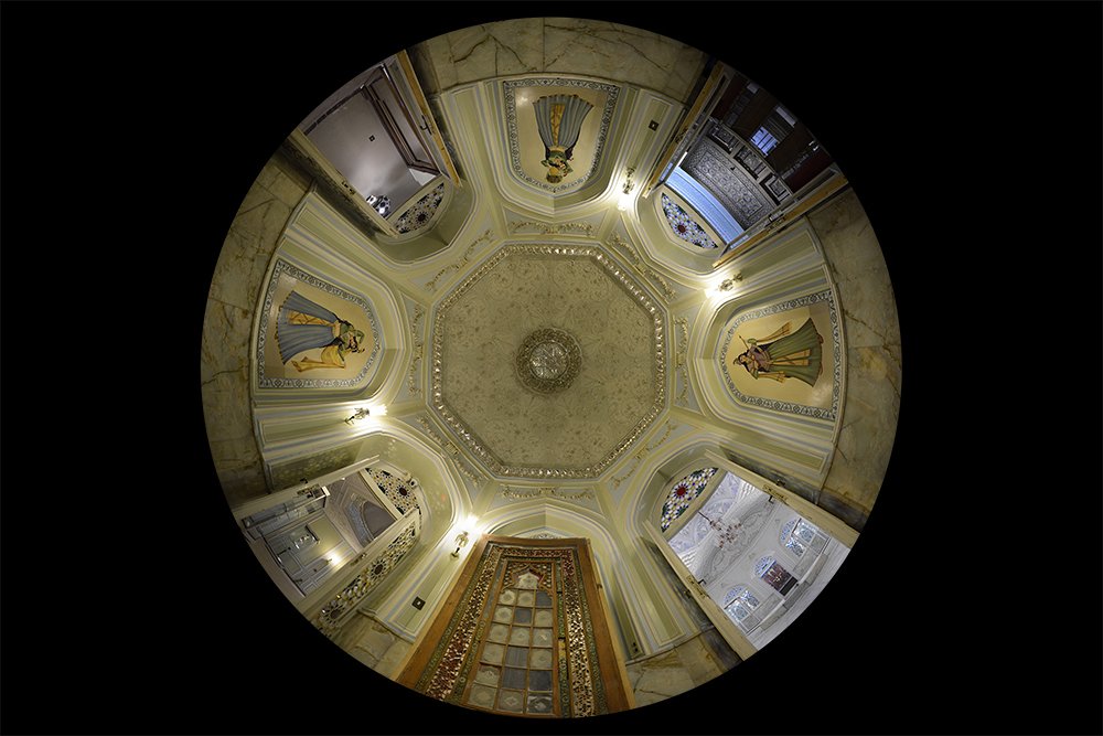 Mirror Garden Museum