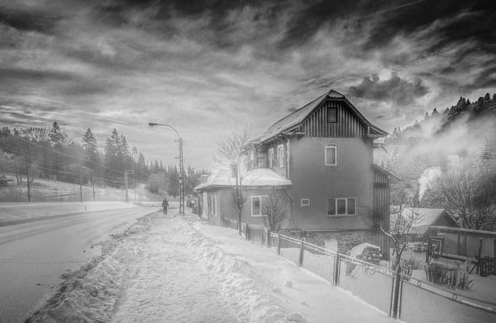 Photograph by Kazamil Farid