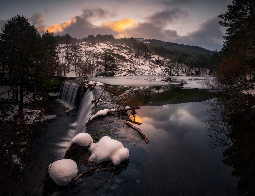 Photograph by Juan Yelin