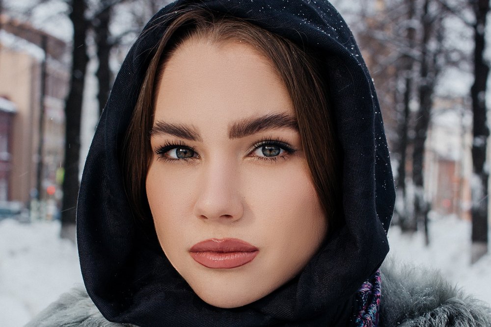 Женский портрет - Female portrait