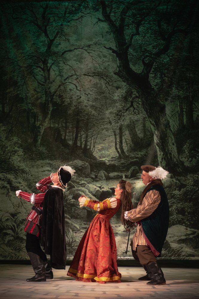 Жизнь - театр...