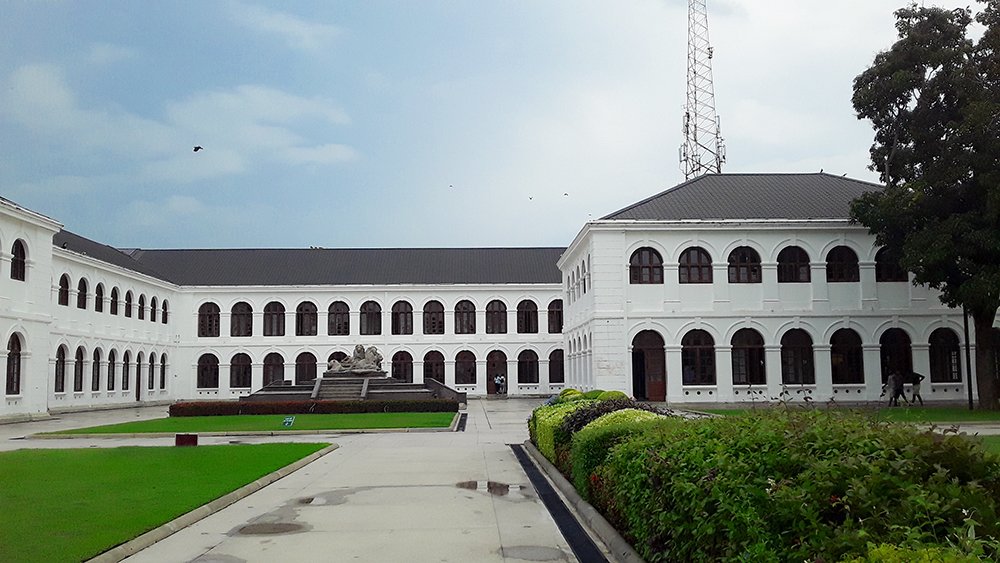 Photograph by kusal janith