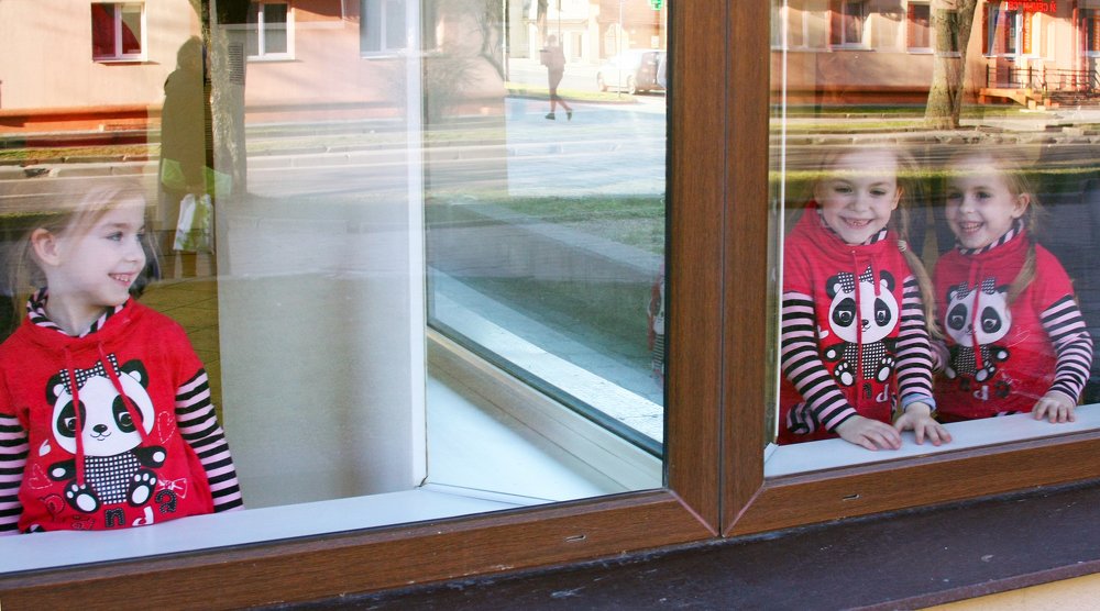 Другой мир за окном