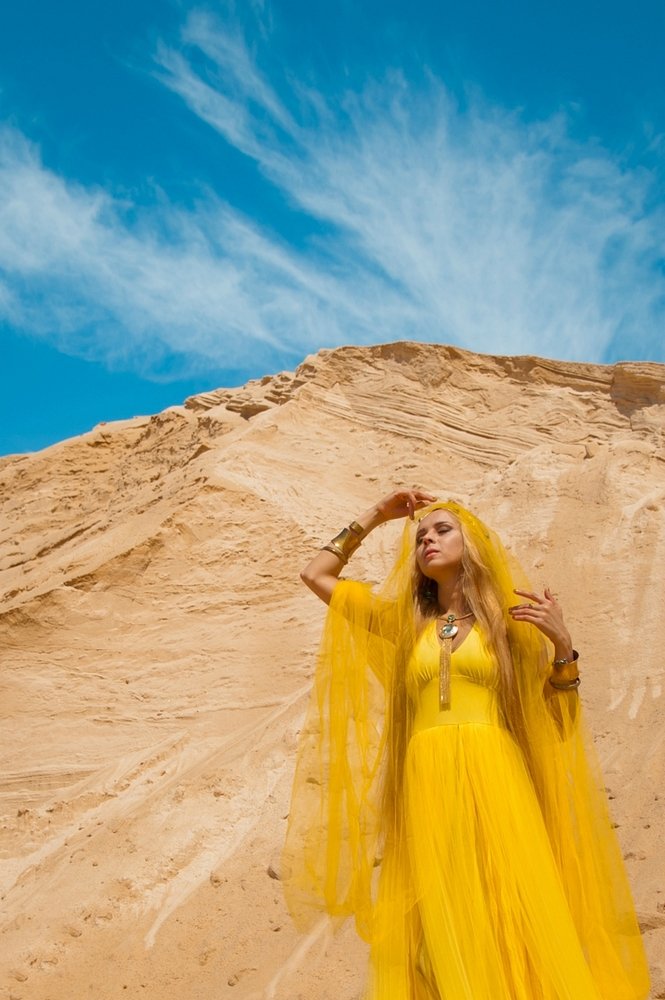 Photograph by Alexandre Dpari