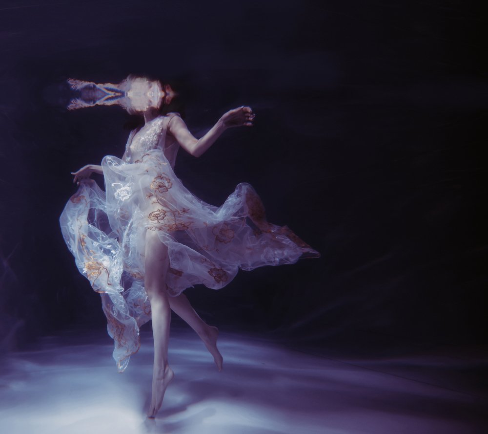 Замкнувшись в себе