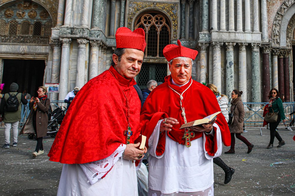 Благословение на улице