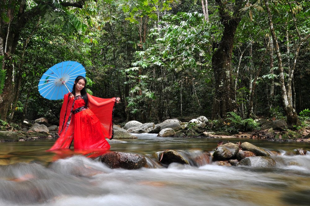 Photograph by KF Lee