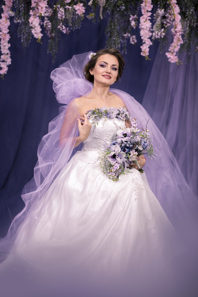 Девушка-весна