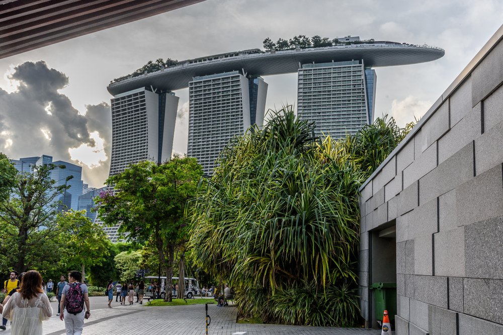 Photograph by Yan Razhkovetsky