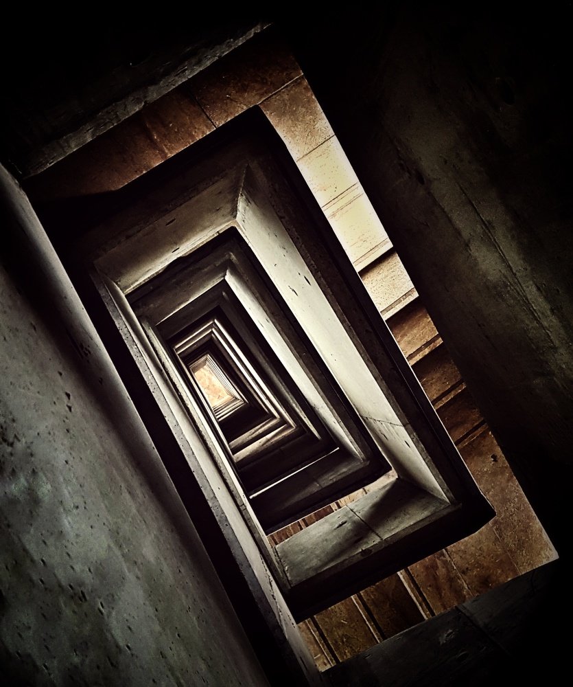 Photograph by Kadar Zoltan