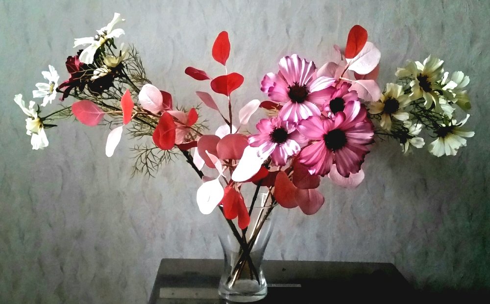 Цветы в вазе