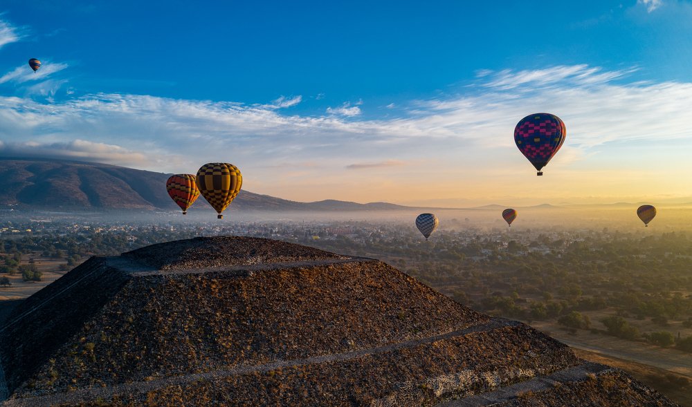 Photograph by Lari Haras