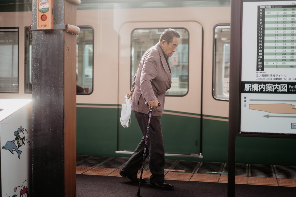 Один день из жизни в поезде до Камакуры