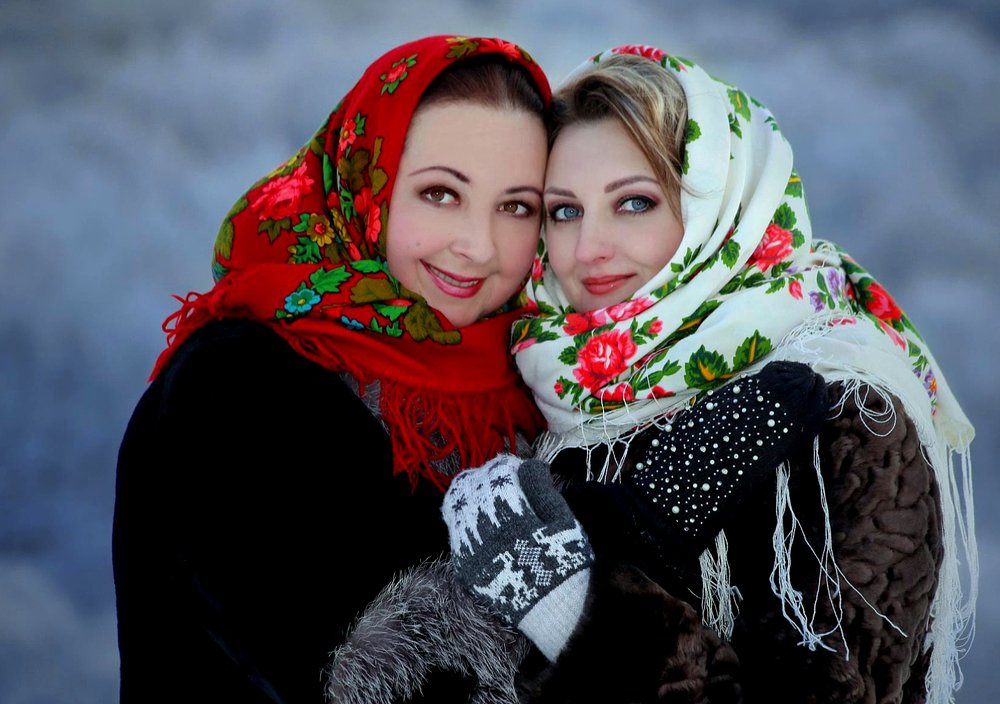 Беляночка и Розочка.