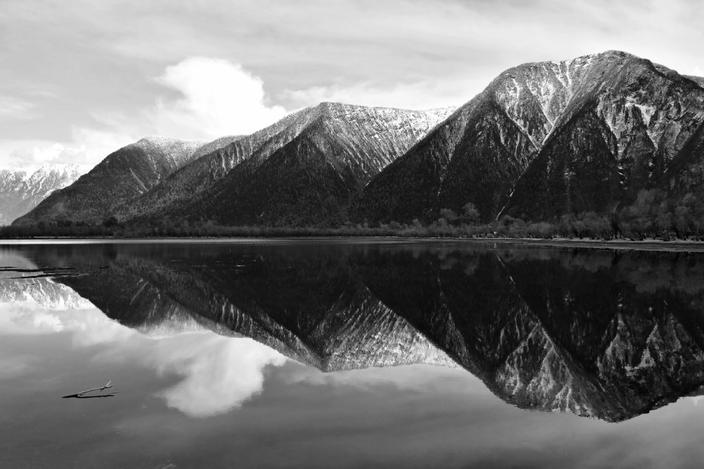 Зазеркалье