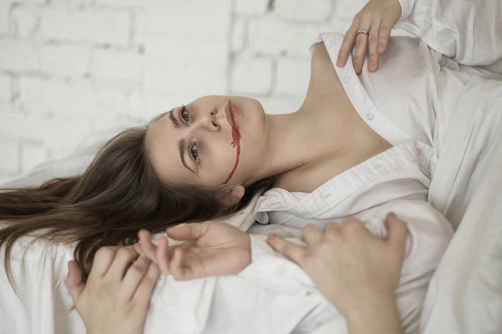 Фото проект посвящен теме  домашнего насилия.