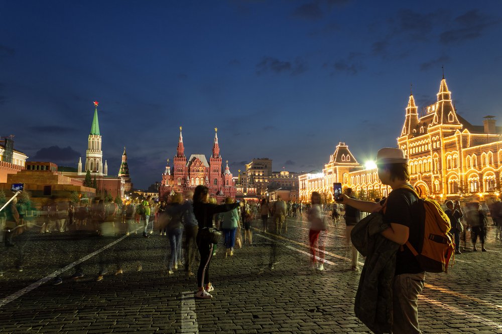 Ночной город. Москва туристическая.