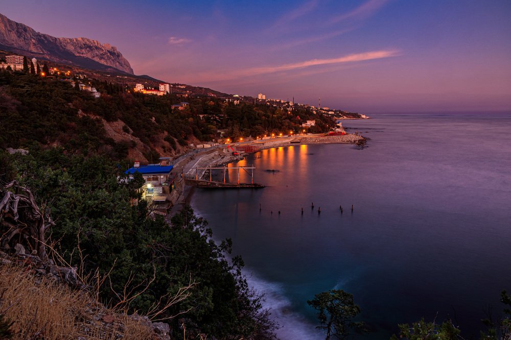 Южный берег зимой.