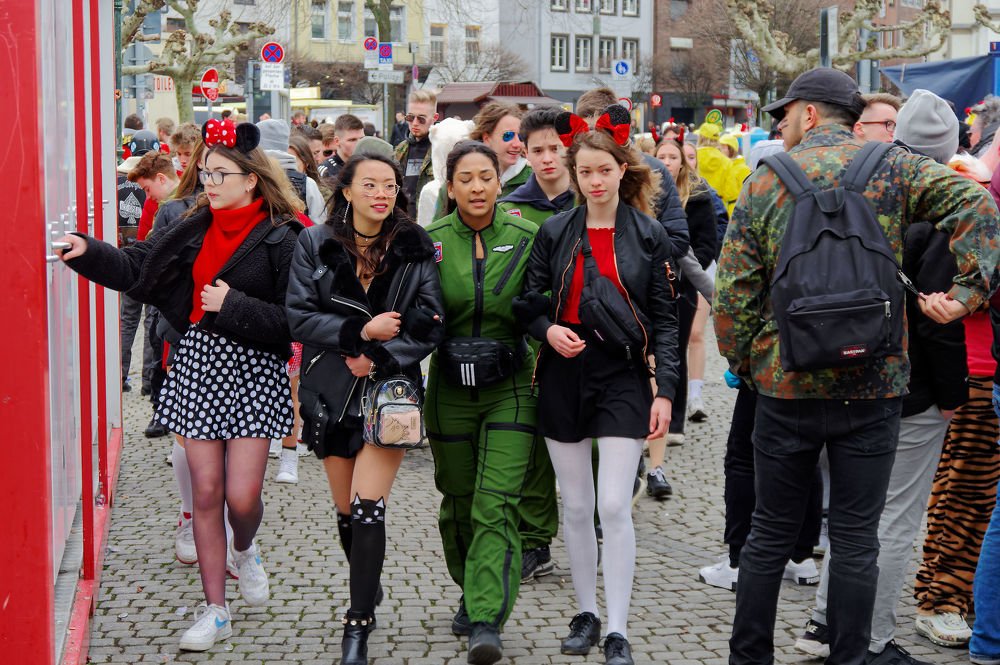 Карнавал наступает!