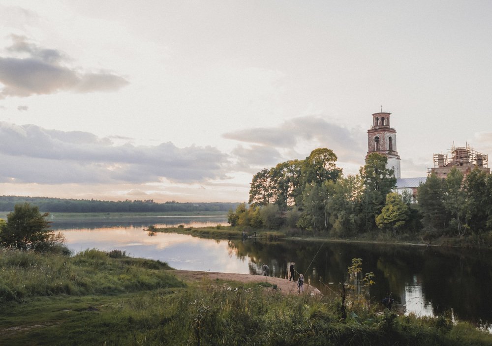 В устье реки