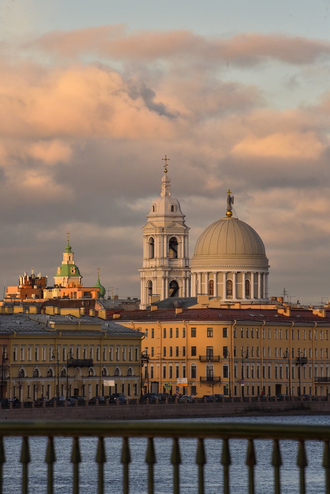 Закат над Петербургом