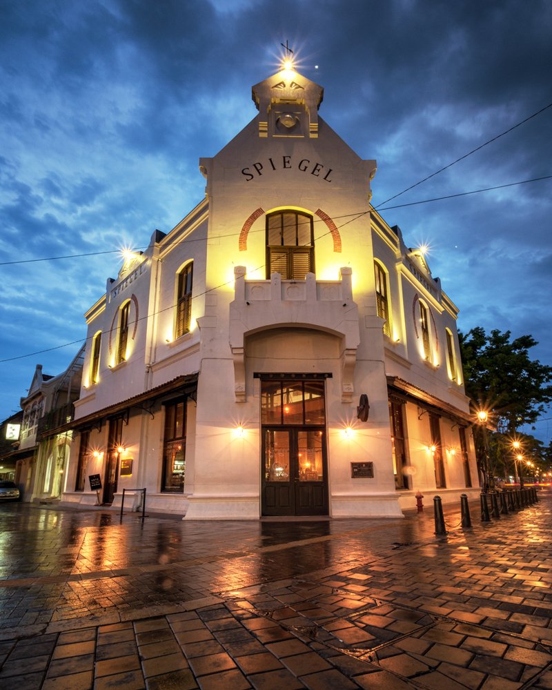 Photograph by Hendra Tanzil Tanzil