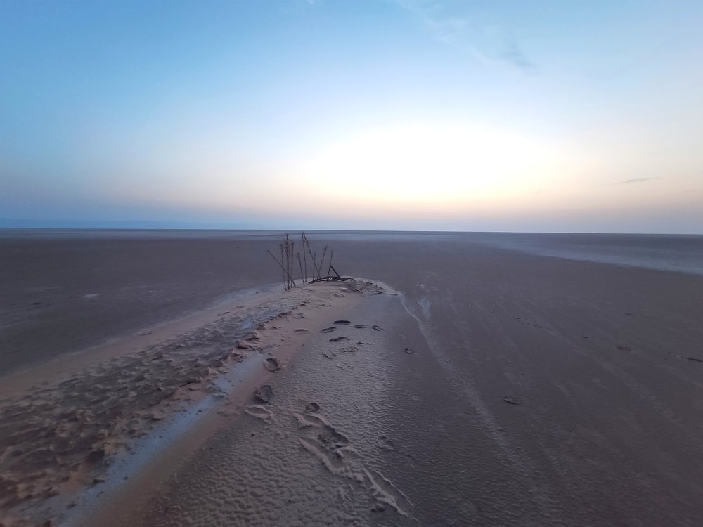 Пересохшее озеро Эль-Джерид вТунисе.