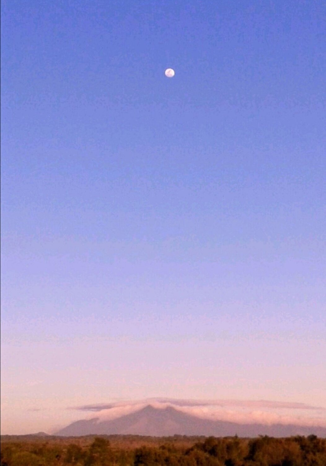 Luna llena, Guanacaste