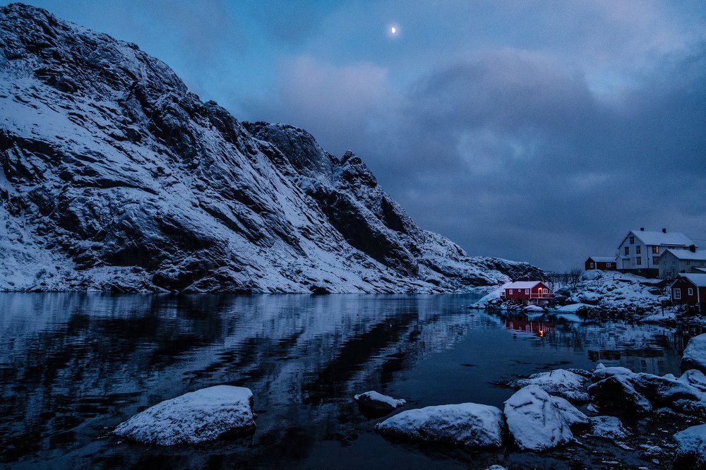 Photograph by Dariusz Szubinski